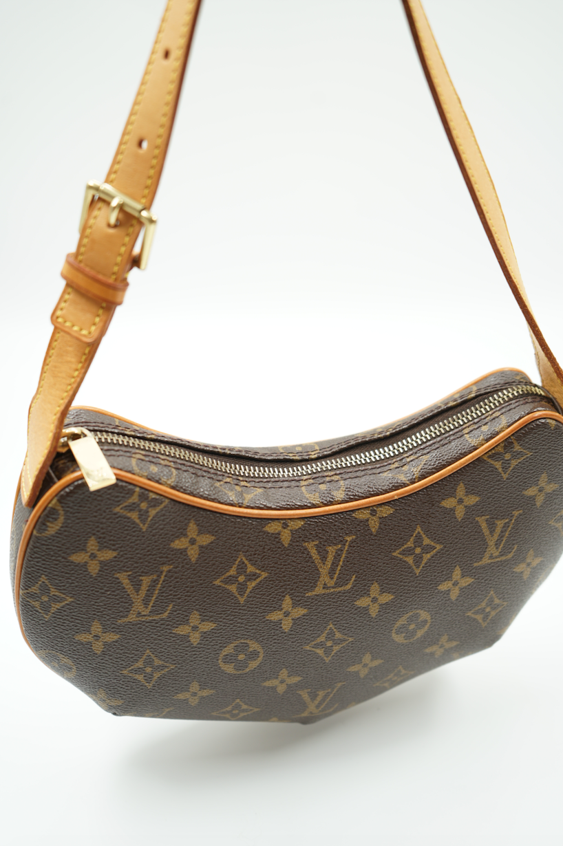 Louis Vuitton • Croissant MM handbag • $1500 • as seen on Matilda Djerf and Bella  Hadid